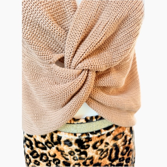 Vintage Velvet Leopard Print Skirt and Miou Muse Crop Top - Picture 4 of 8